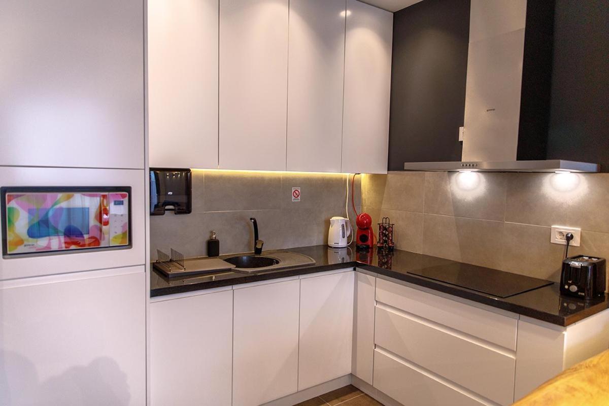 נובי סאד Dali Apartments Pupin Palace חדר תמונה
