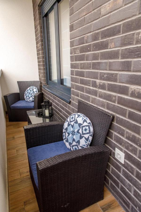נובי סאד Dali Apartments Pupin Palace מראה חיצוני תמונה