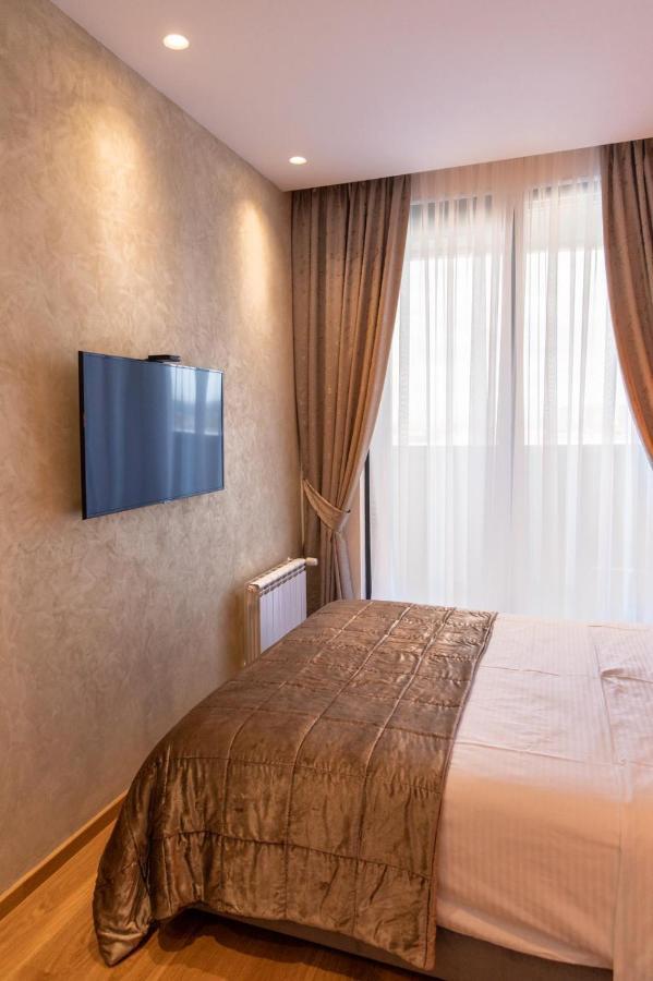 נובי סאד Dali Apartments Pupin Palace מראה חיצוני תמונה
