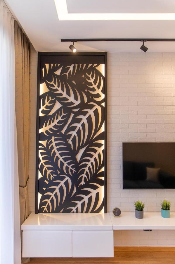 נובי סאד Dali Apartments Pupin Palace מראה חיצוני תמונה