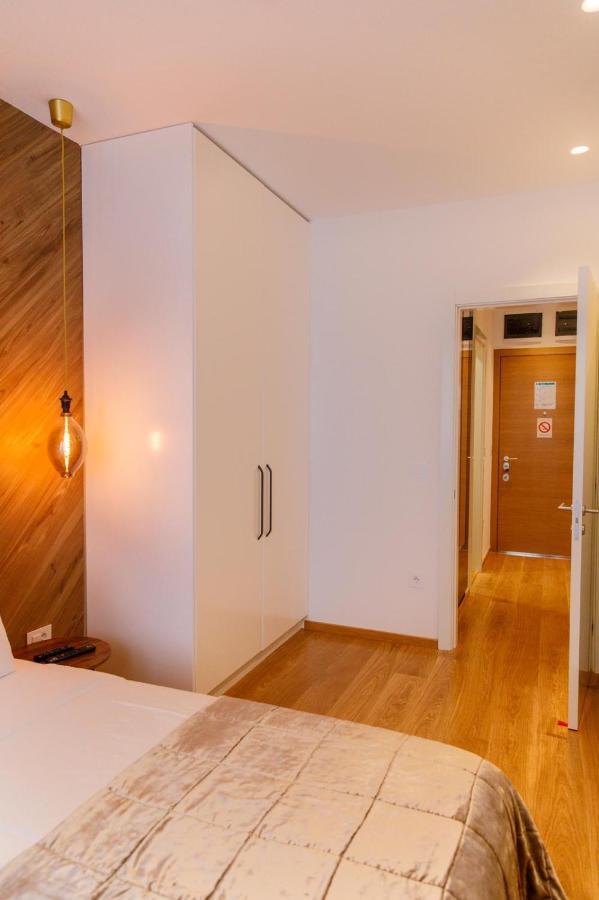 נובי סאד Dali Apartments Pupin Palace מראה חיצוני תמונה